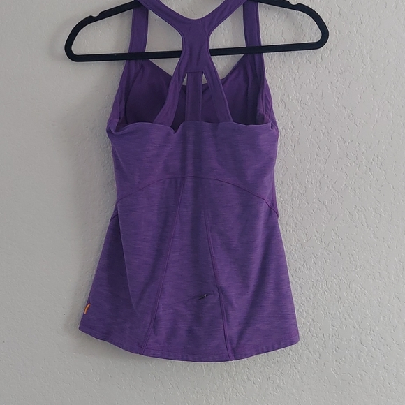 Lucy Racerback Tank Size M - Picture 4 of 8